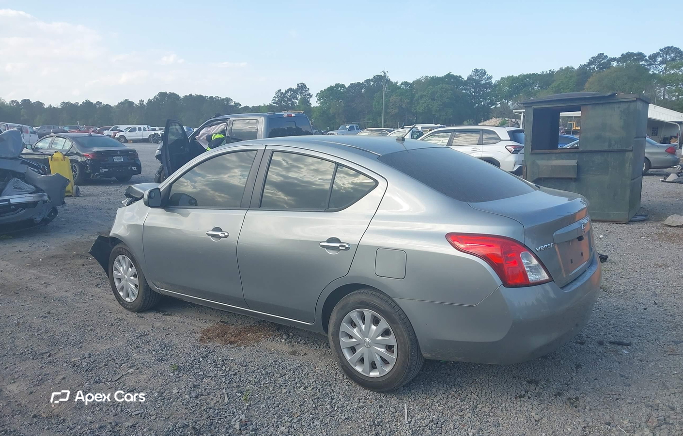 Nissan Versa 2012