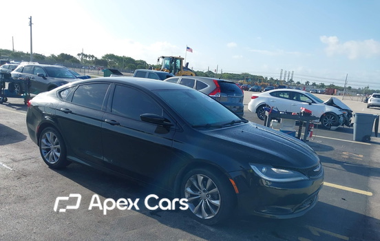 Chrysler 200 2015 - Image 1 of 16