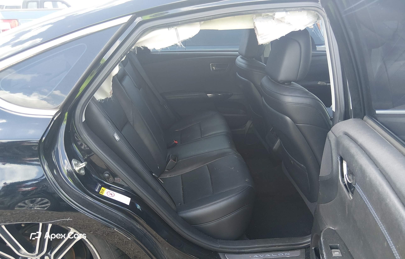 Toyota Avalon 2015