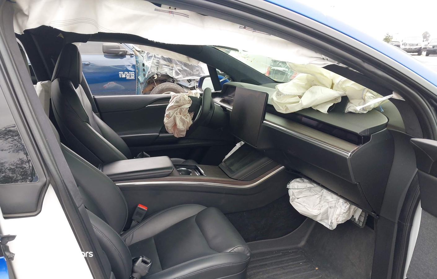 Tesla Model X 2023