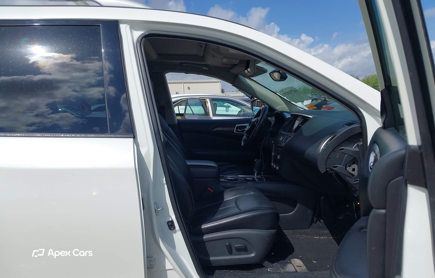 Nissan Pathfinder 2018