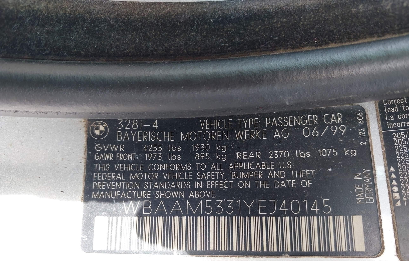 BMW Series 3 2000