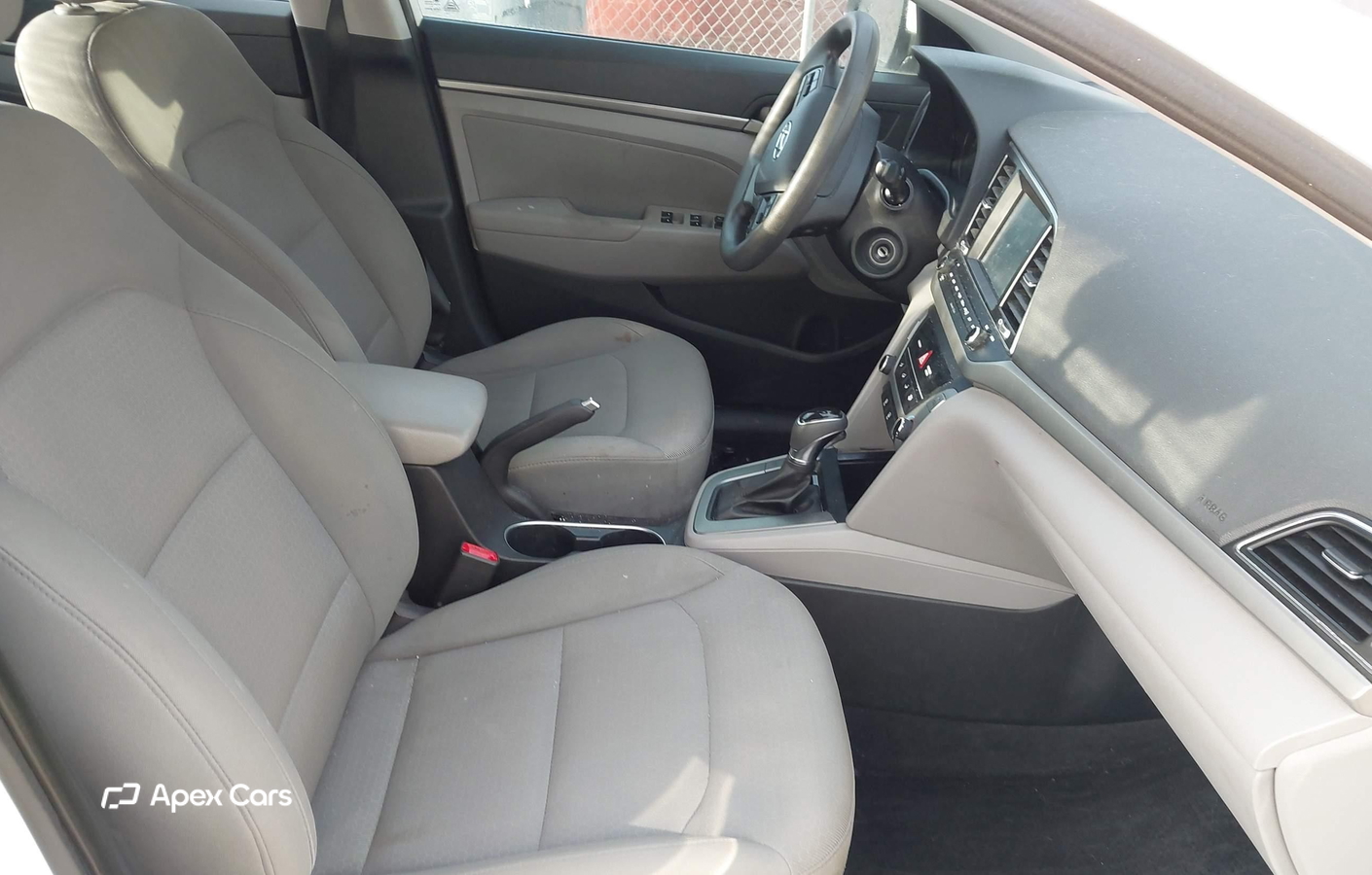 Hyundai Elantra 2017
