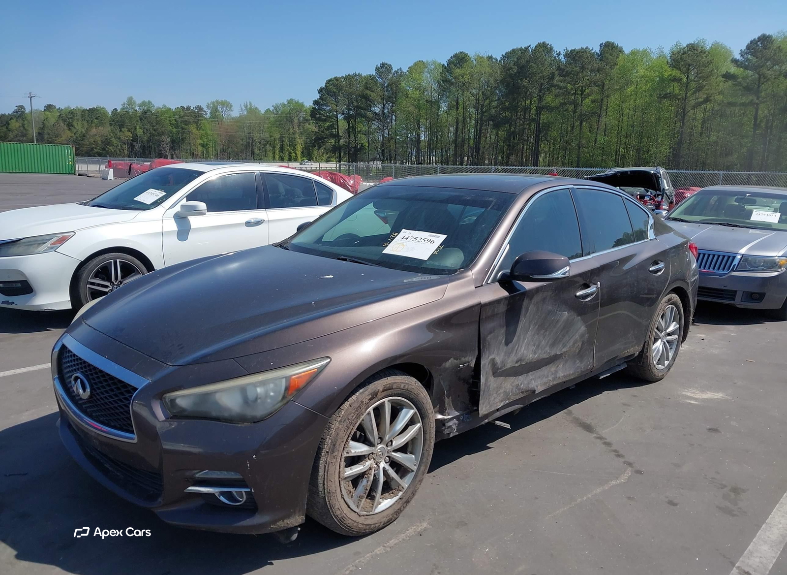Infiniti Q50 2014