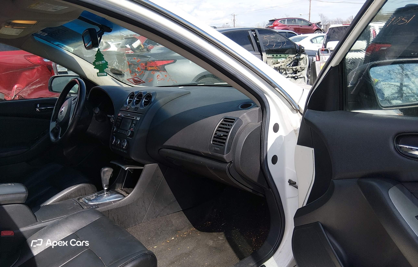 Nissan Altima 2011