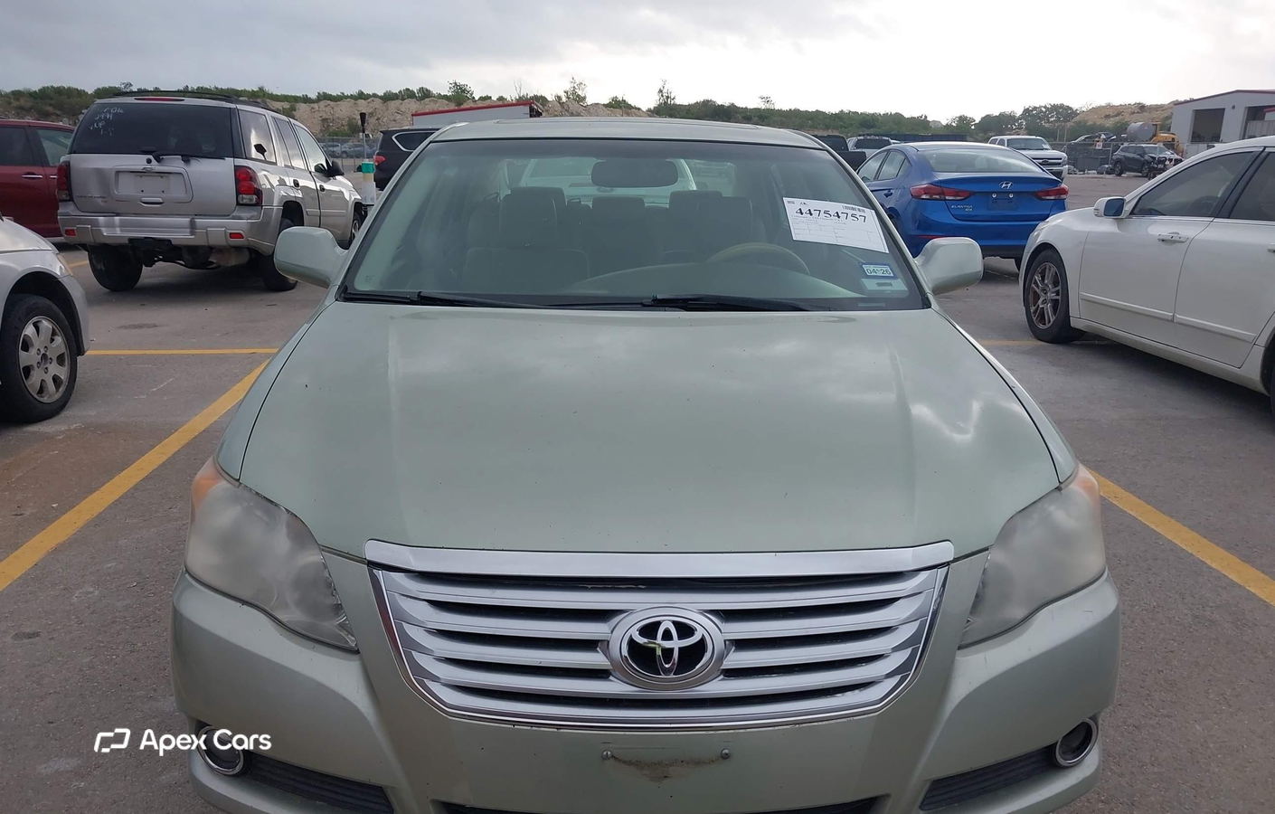 Toyota Avalon 2010