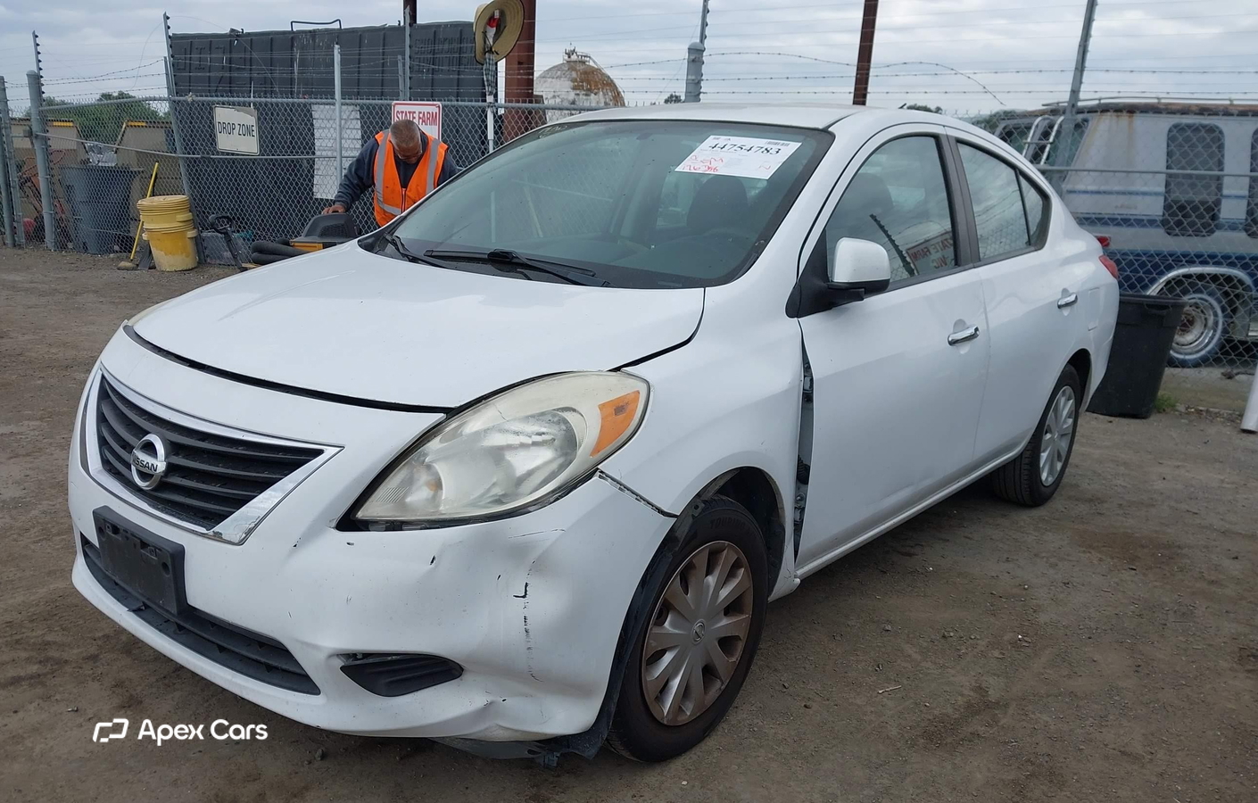 Nissan Versa 2012