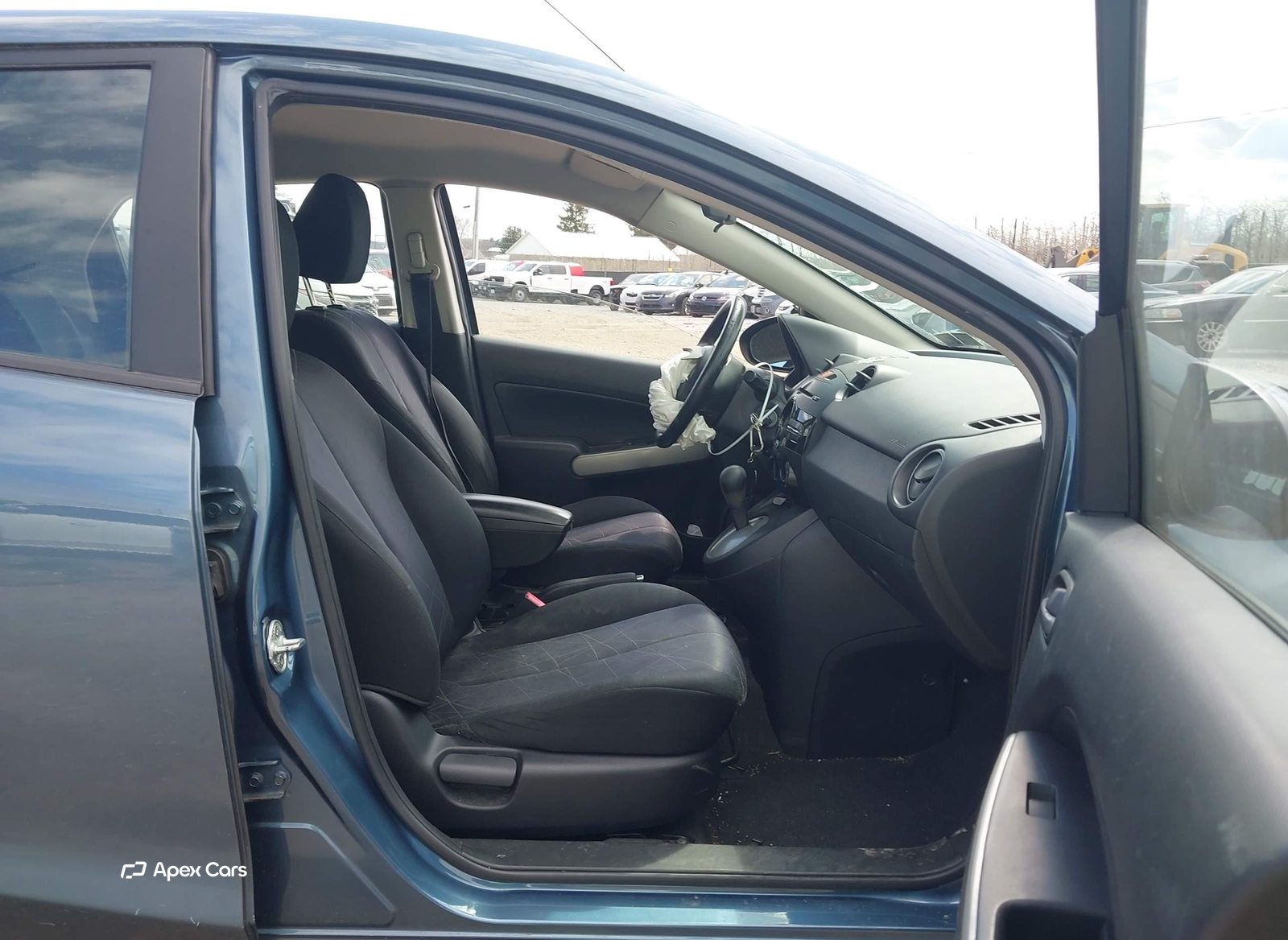 Mazda 2 2014