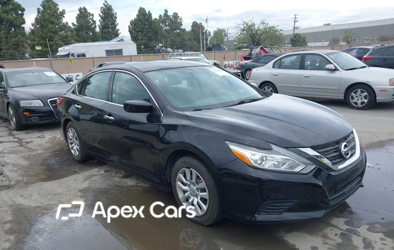 Nissan Altima 2016 - Image 1 of 11