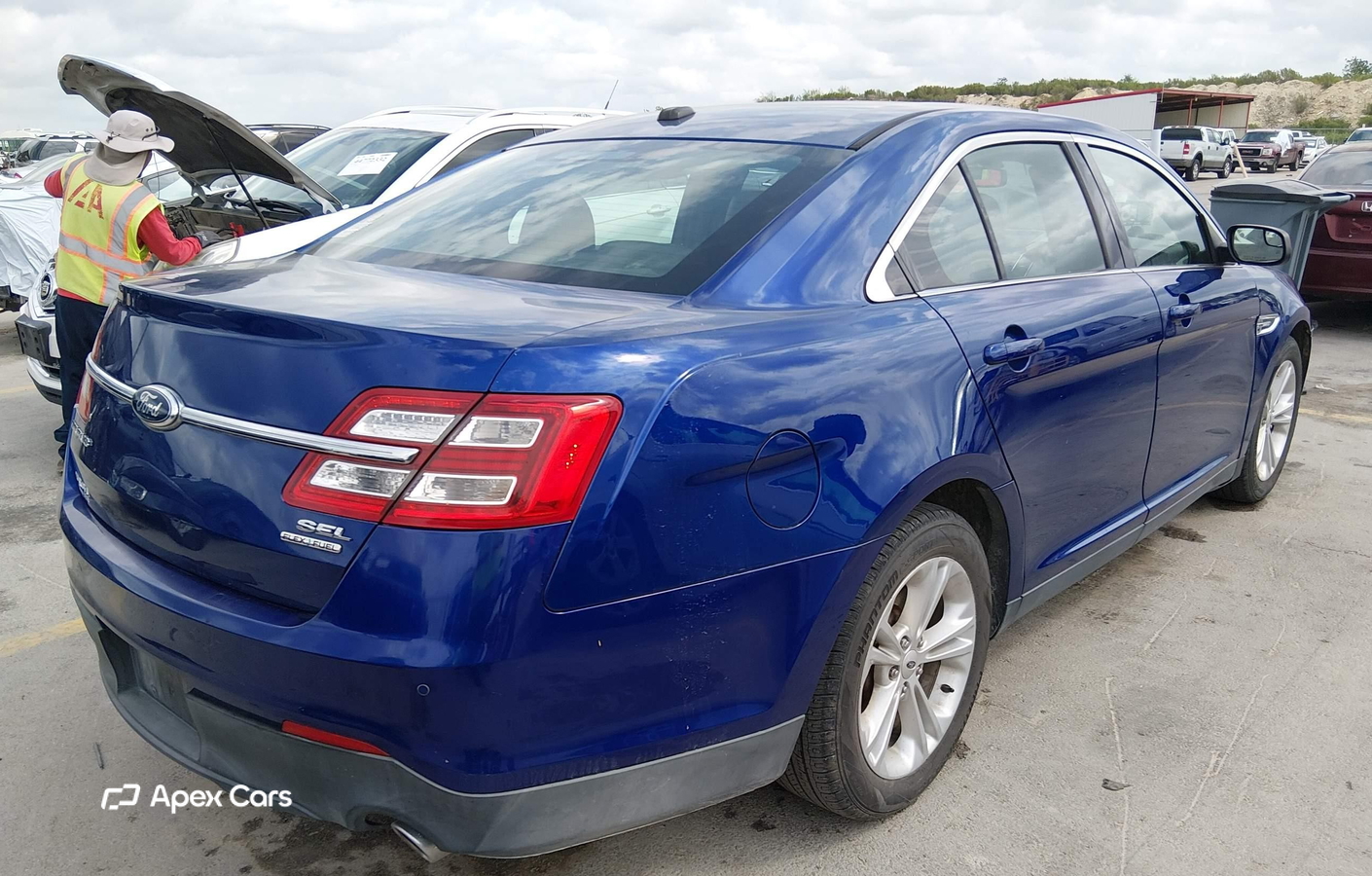 Ford Taurus 2013