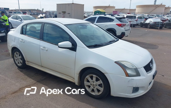 Nissan Sentra 2012 - Image 1 of 11