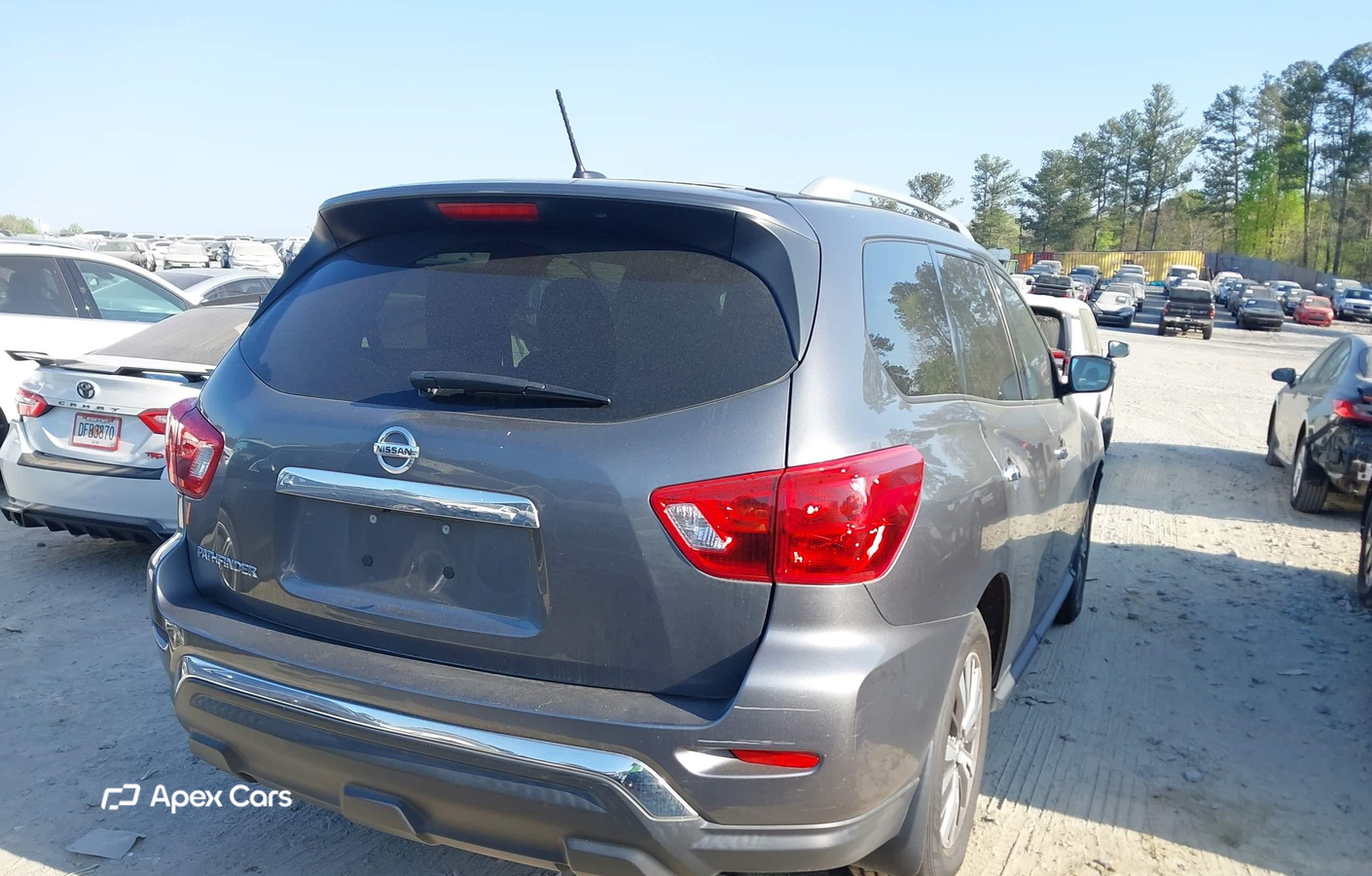 Nissan Pathfinder 2018