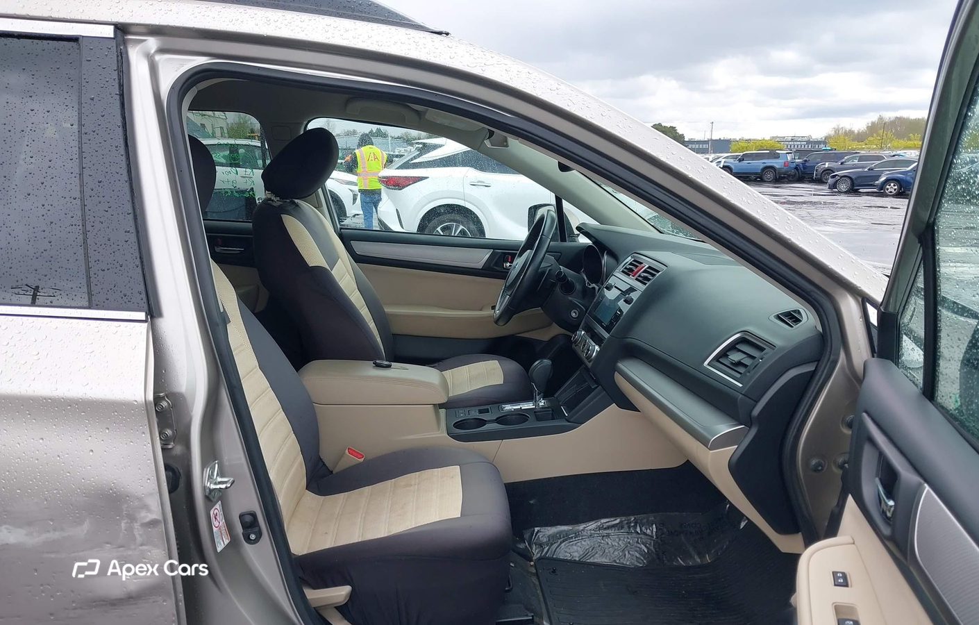 Subaru Outback 2015