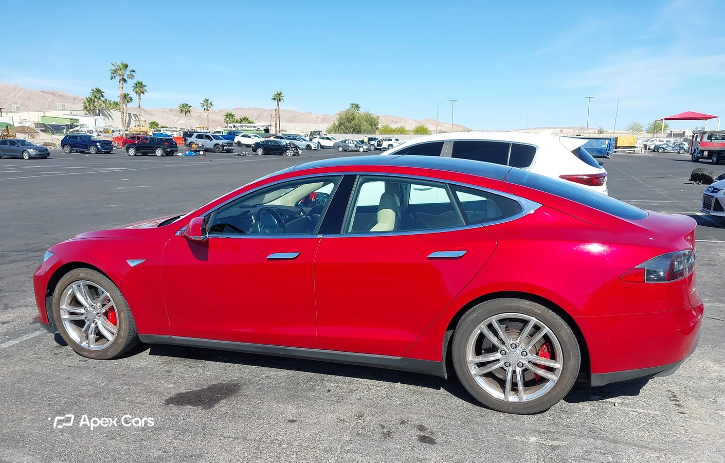 Tesla Model S 2015