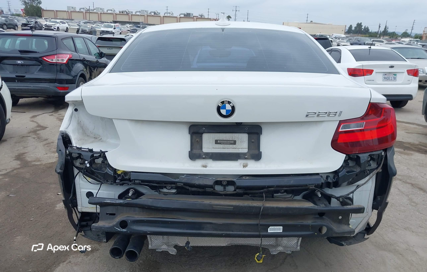 BMW Series 2 2016
