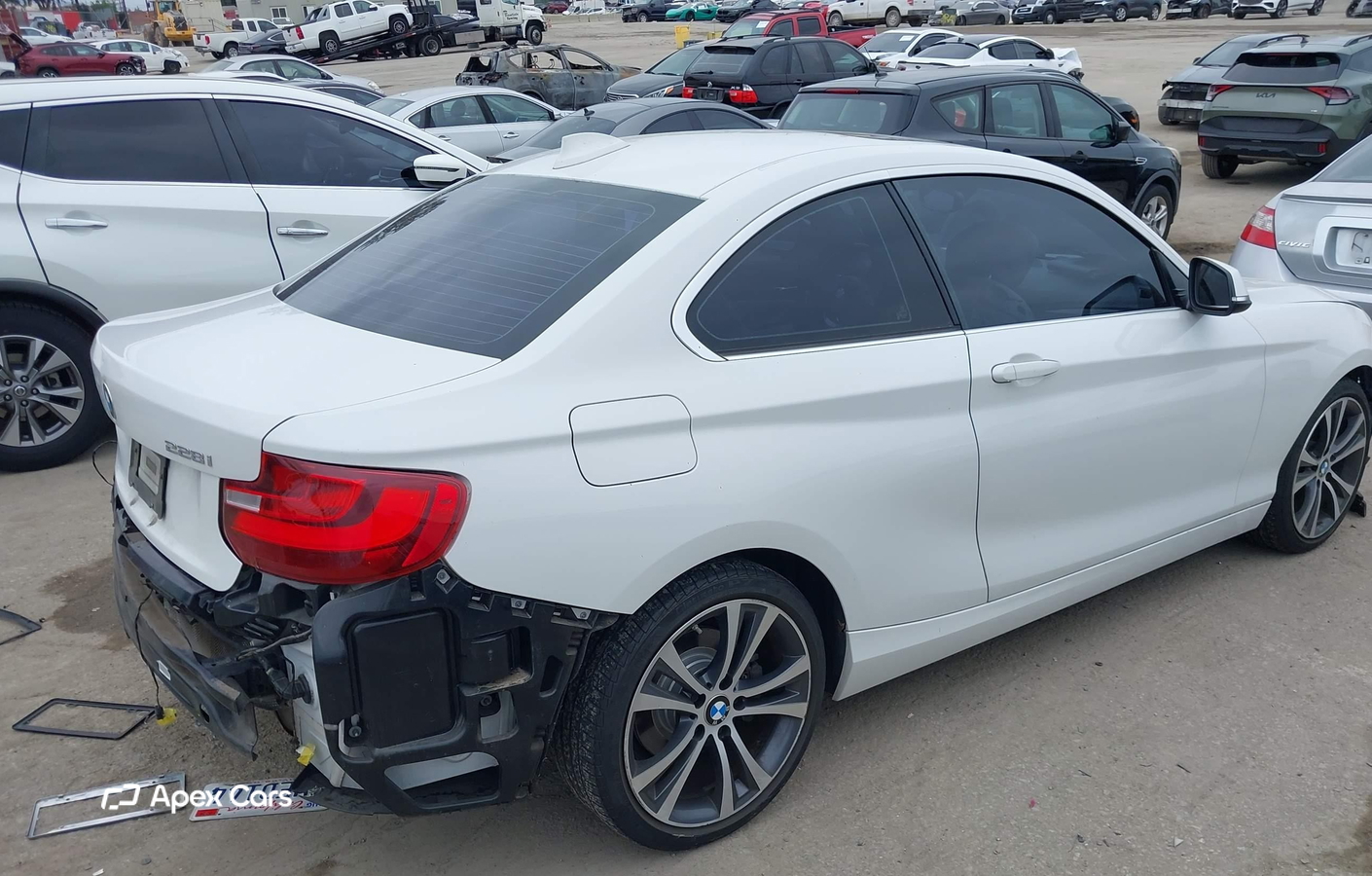 BMW Series 2 2016