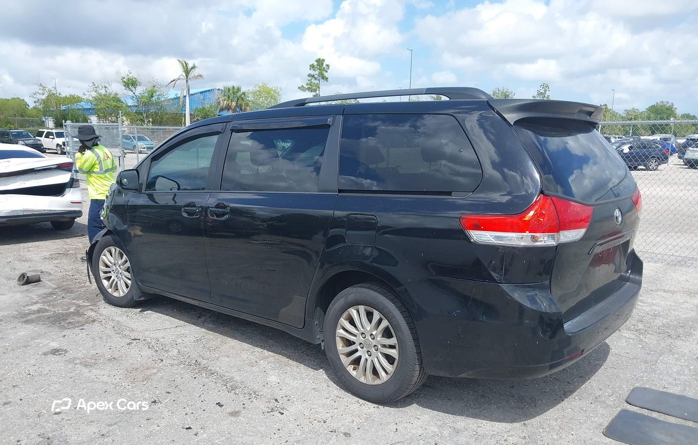 Toyota Sienna 2012