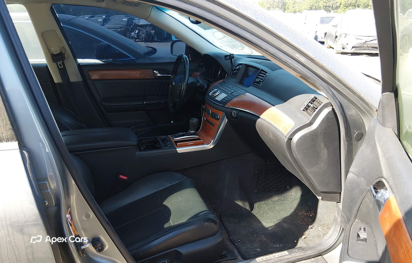 Infiniti M 2007