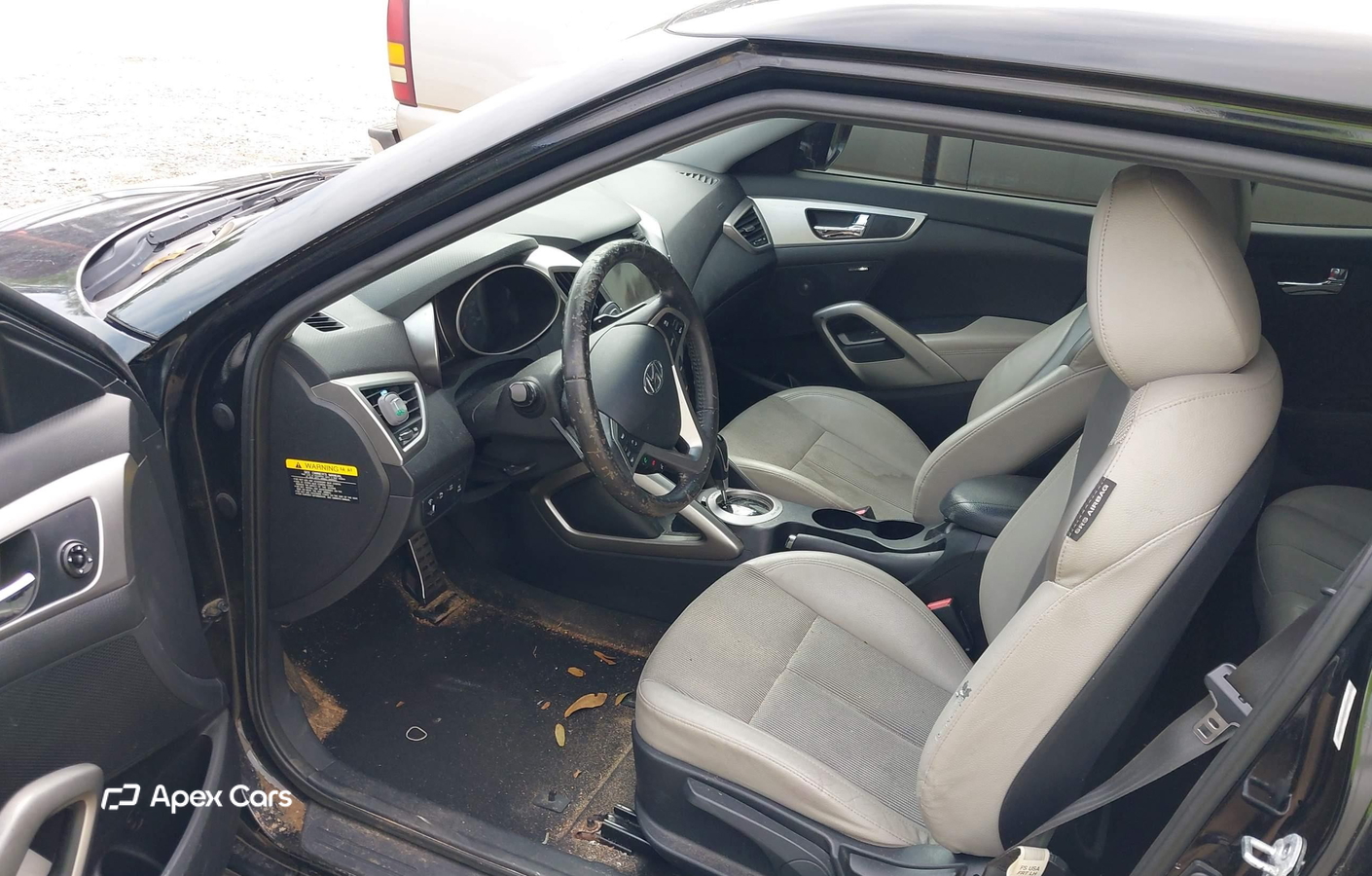 Hyundai Veloster 2013