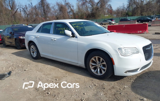 Chrysler 300 2015 - Image 1 of 17