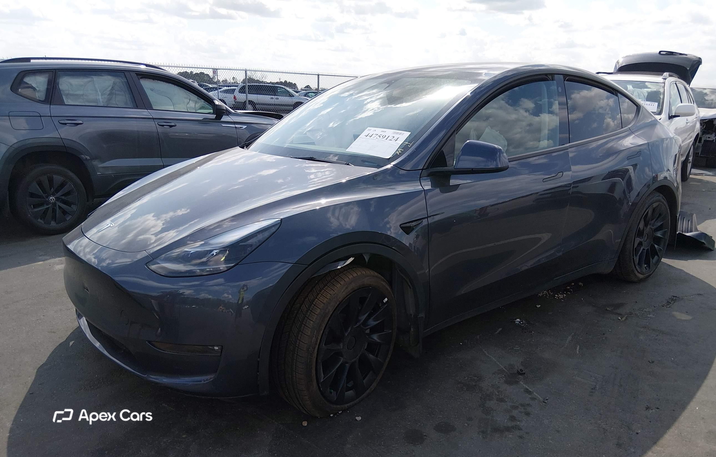 Tesla Model Y 2023