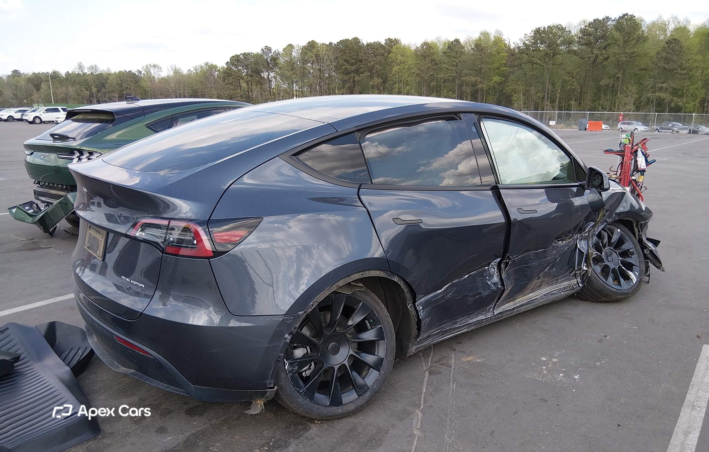 Tesla Model Y 2023