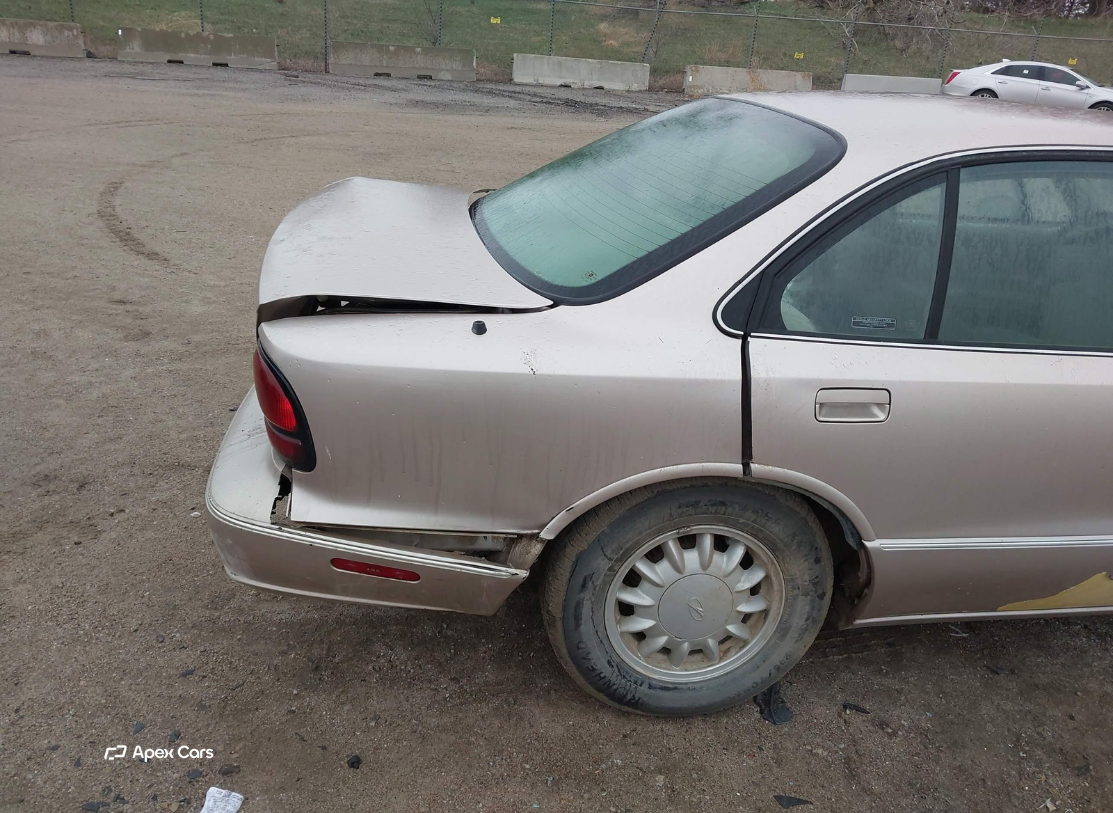 Oldsmobile Eighty-Eight 1999