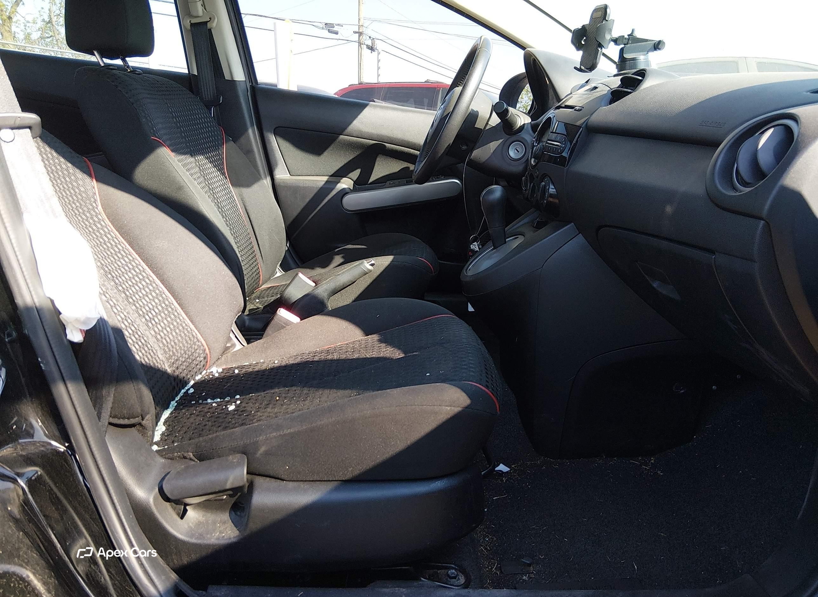 Mazda 2 2012