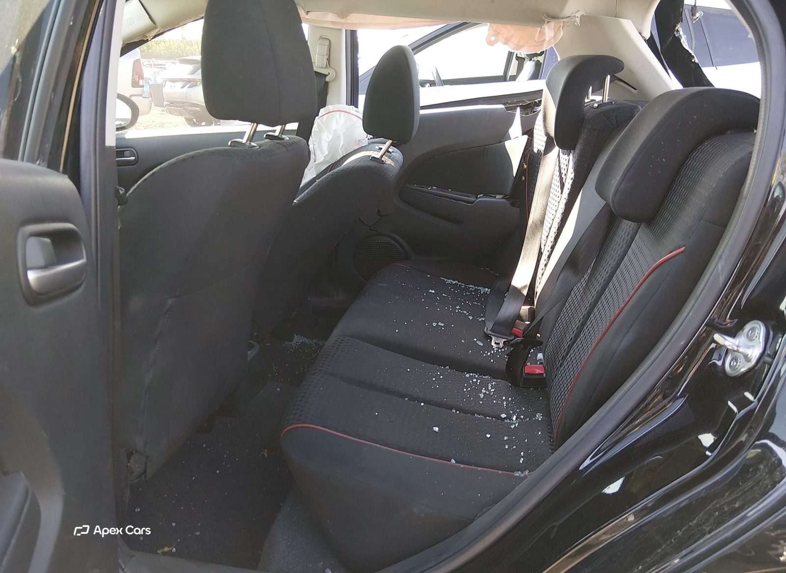 Mazda 2 2012