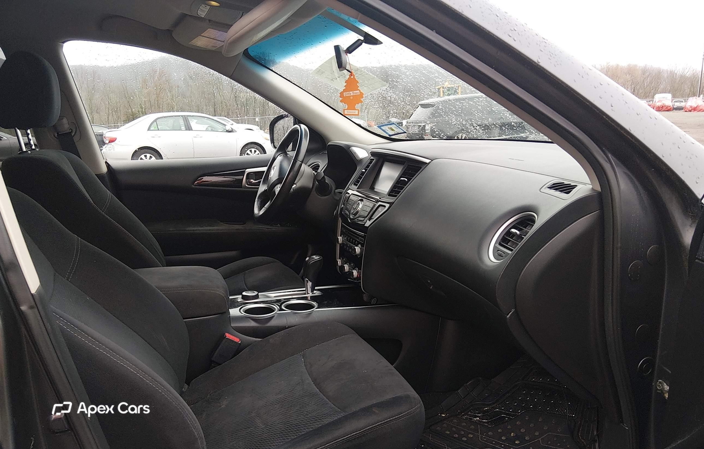 Nissan Pathfinder 2013