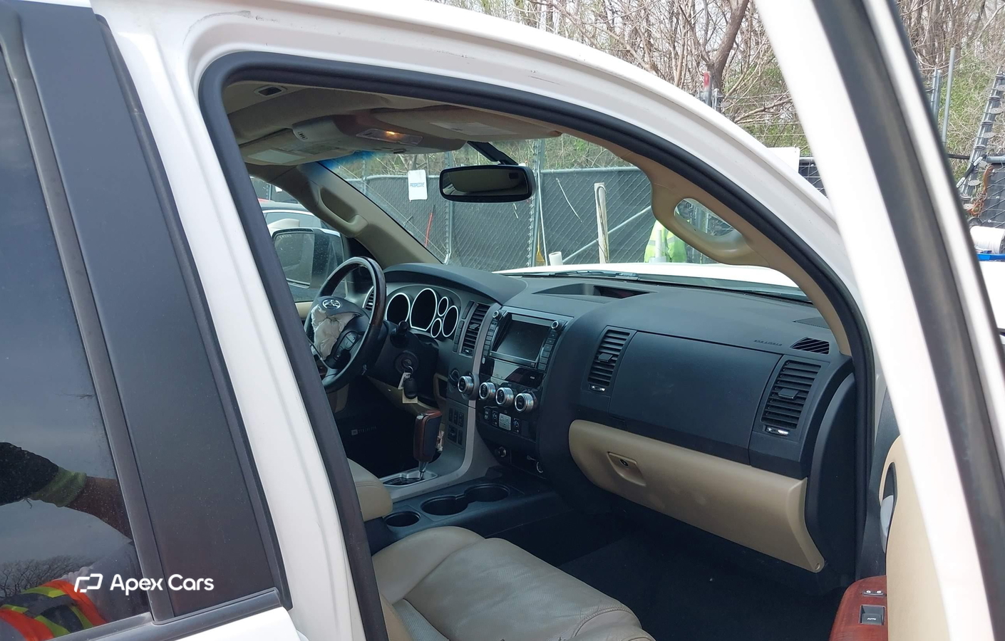 Toyota Sequoia 2012