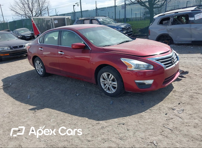 2015 Nissan Altima - Image 1 of 5