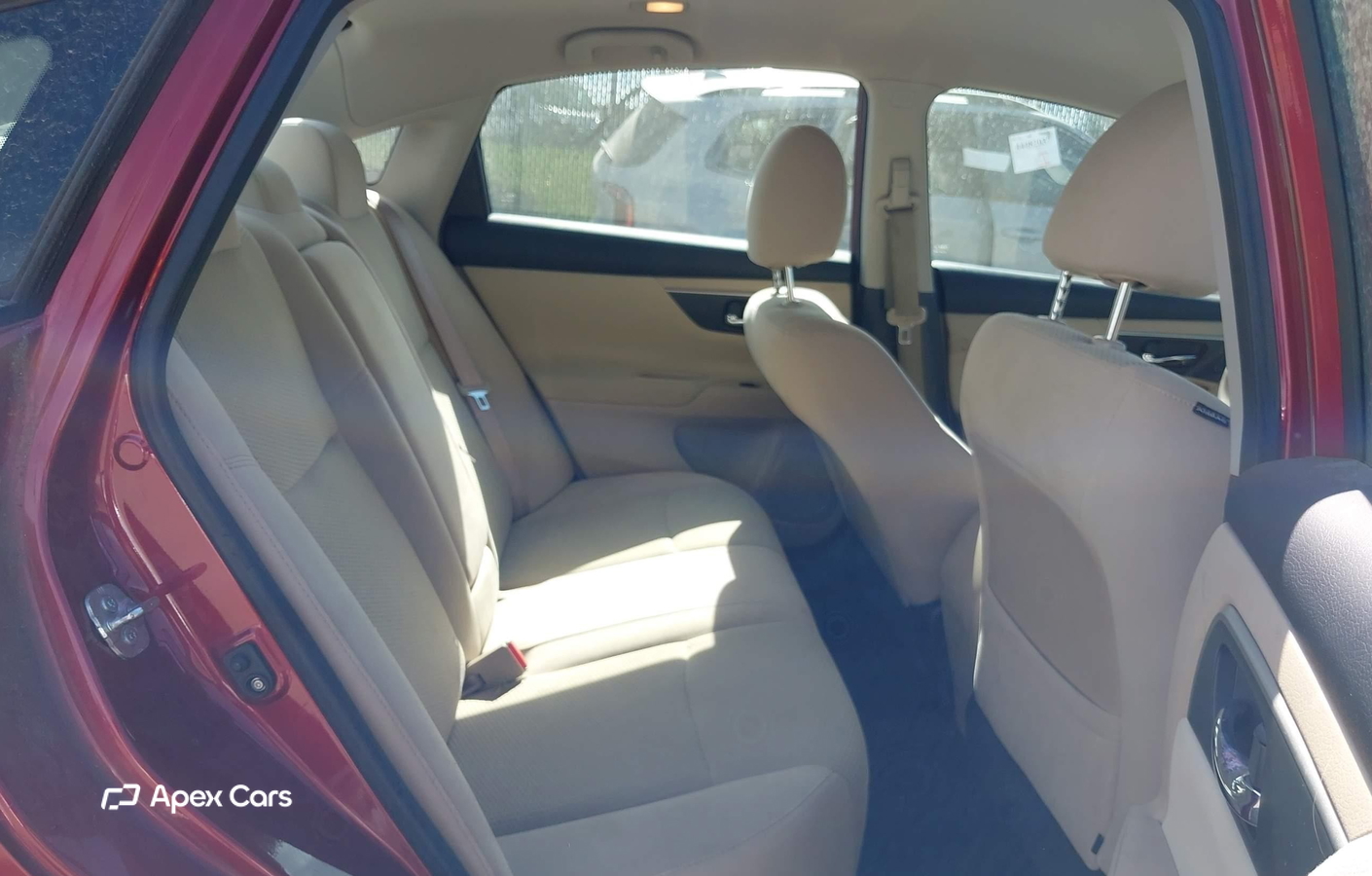 Nissan Altima 2015