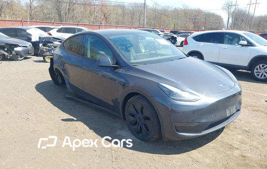 Tesla Model Y 2024 - Zdjęcie 1 z 19