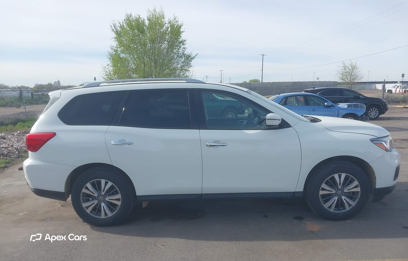 Nissan Pathfinder 2020