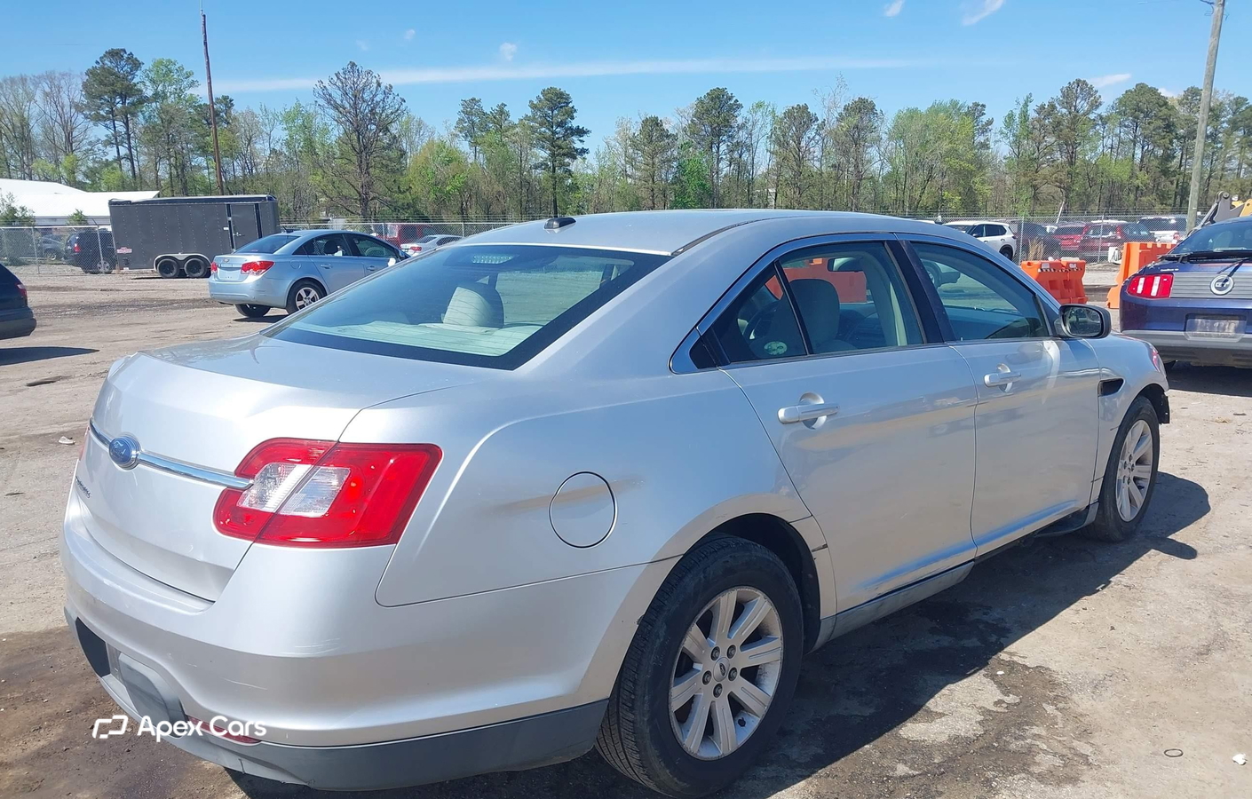 Ford Taurus 2010