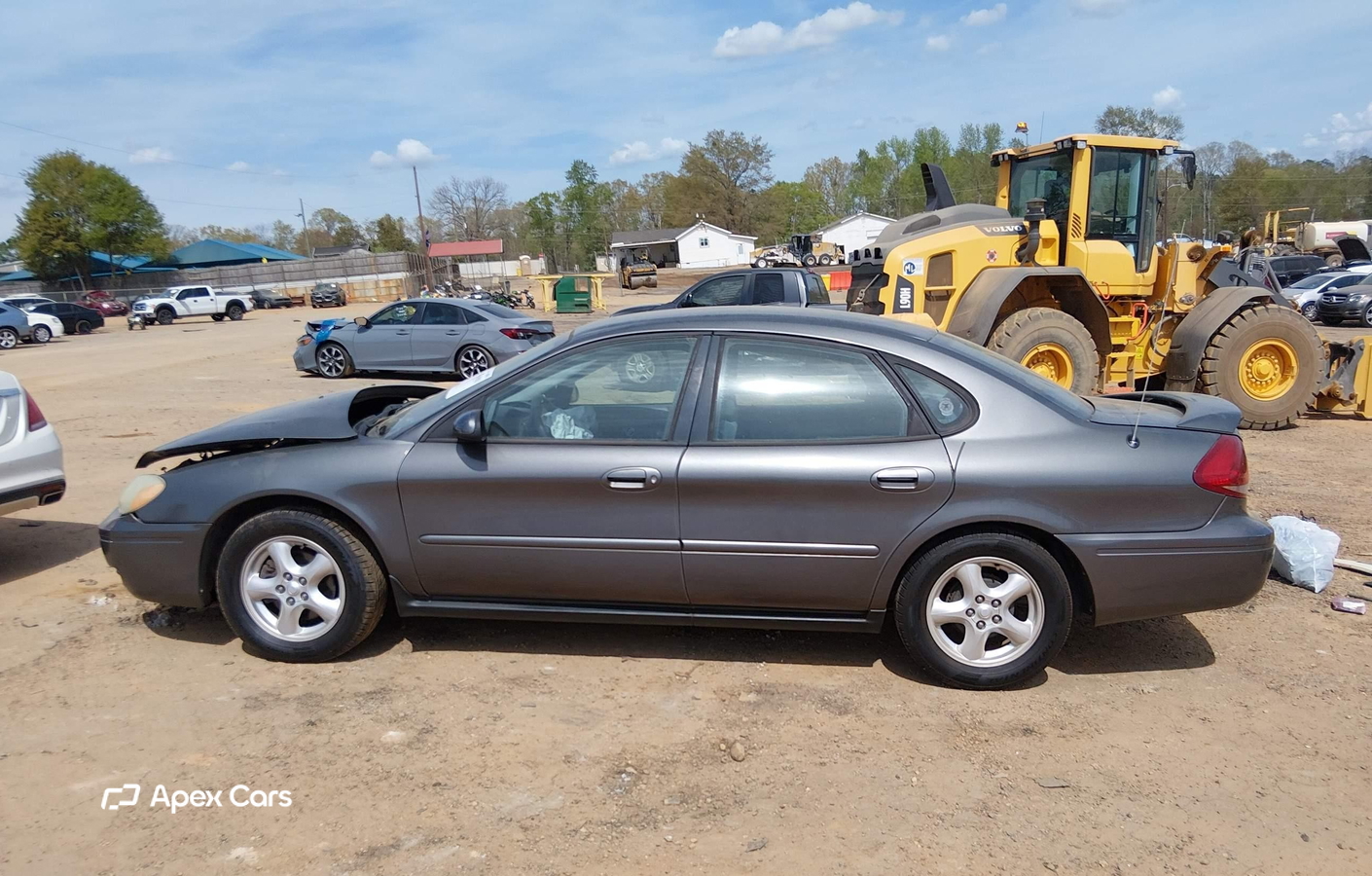 Ford Taurus 2004