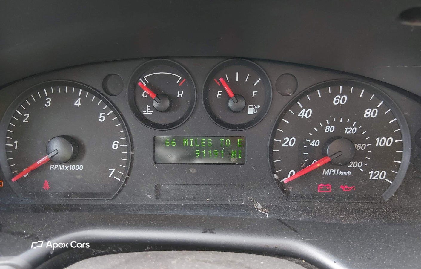 Ford Taurus 2004