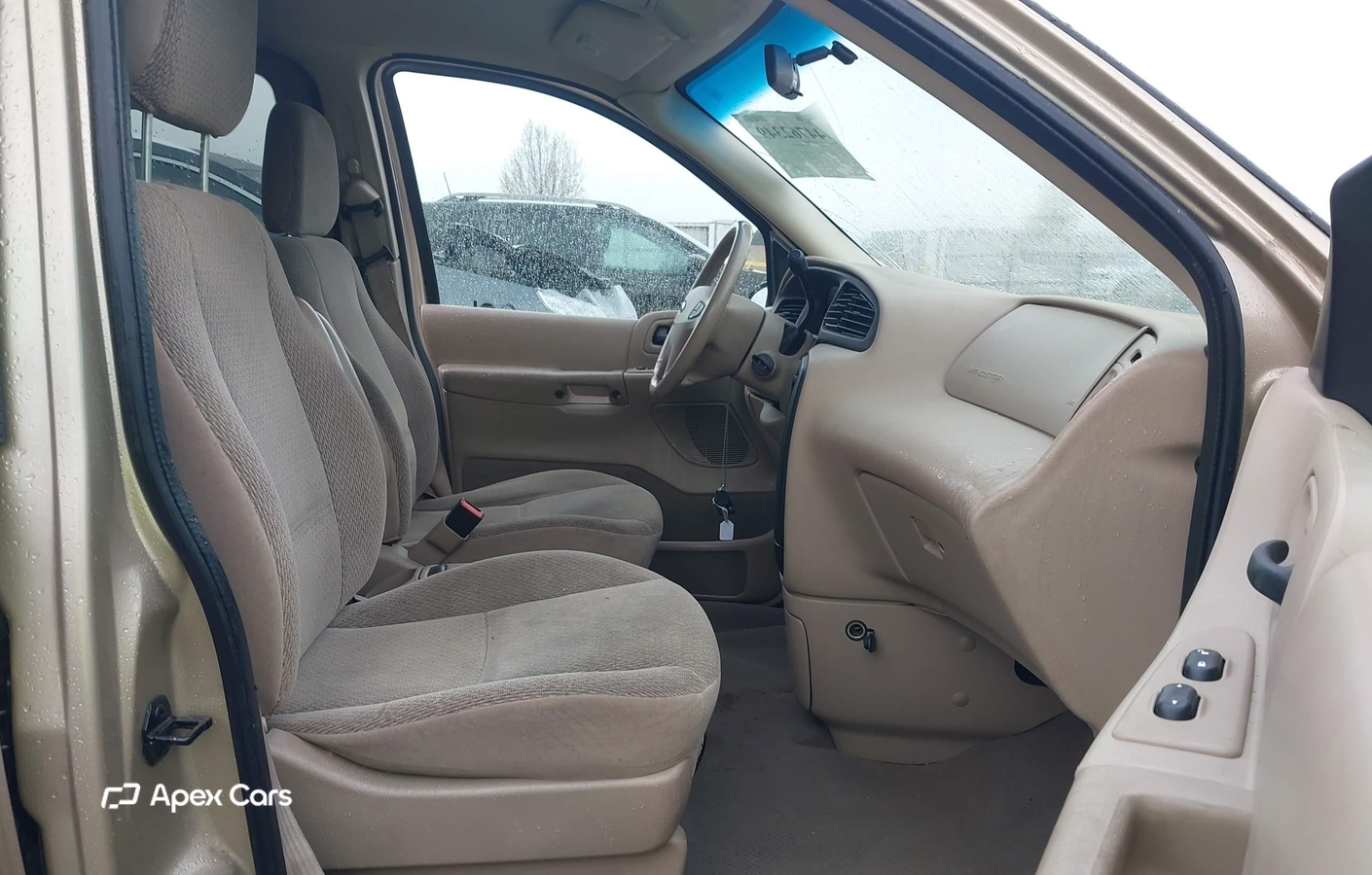 Ford Windstar 2001