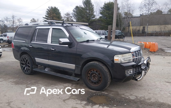 Lincoln Navigator 2011 - Image 1 of 17