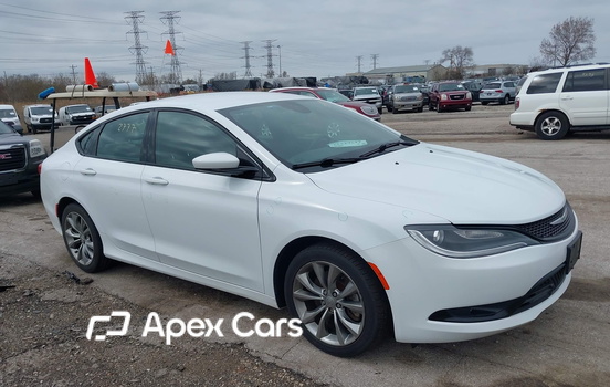 Chrysler 200 2015 - Image 1 of 11