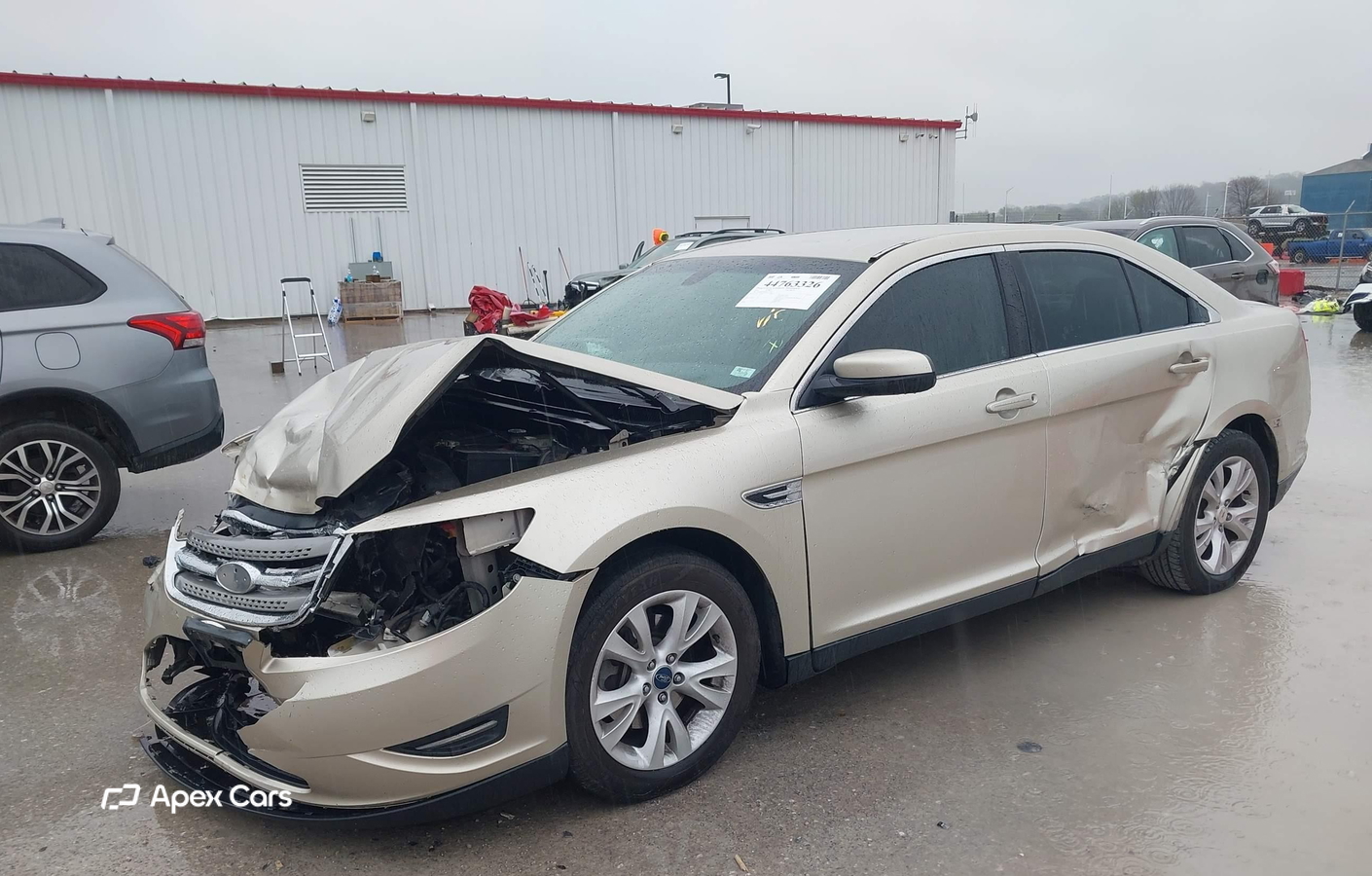 Ford Taurus 2011