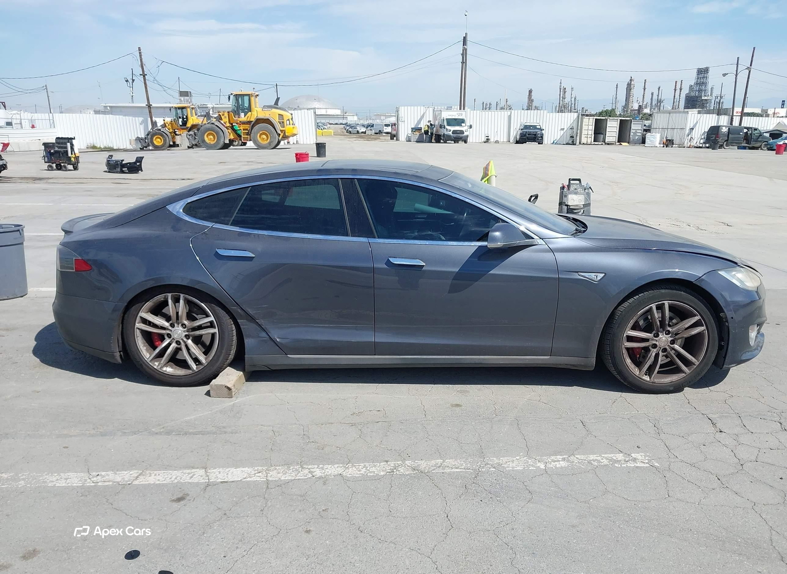 Tesla Model S 2015