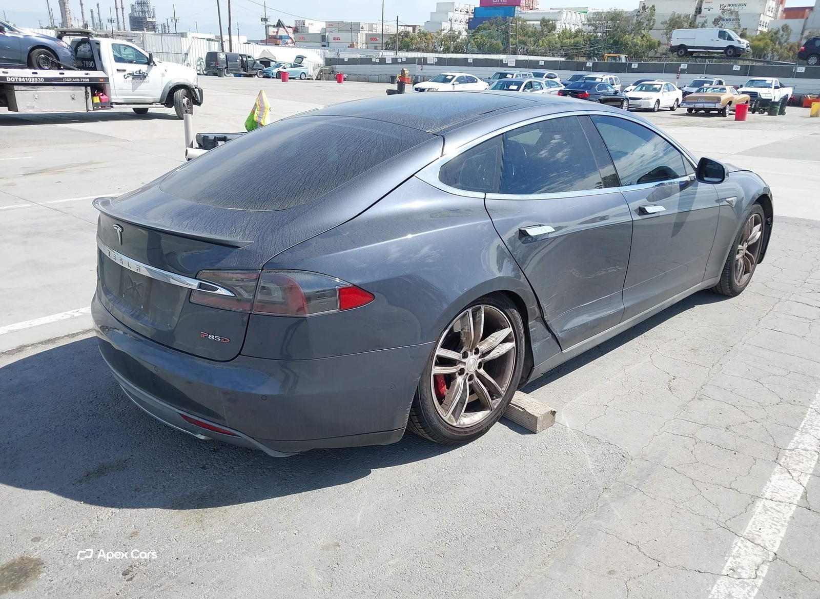 Tesla Model S 2015