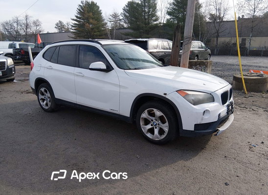 2013 BMW X1 - Image 1 of 5