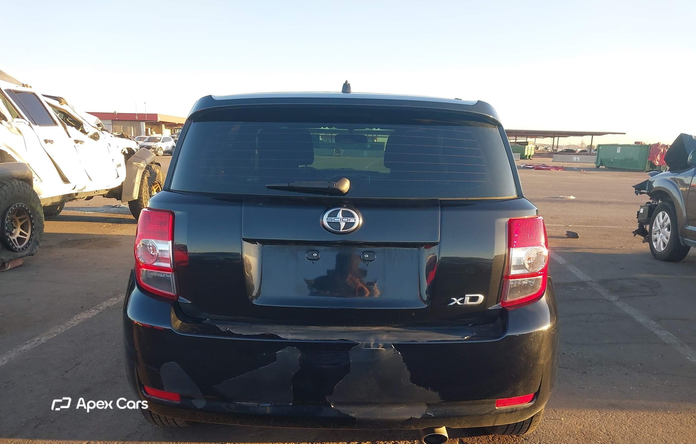 Scion xD 2013