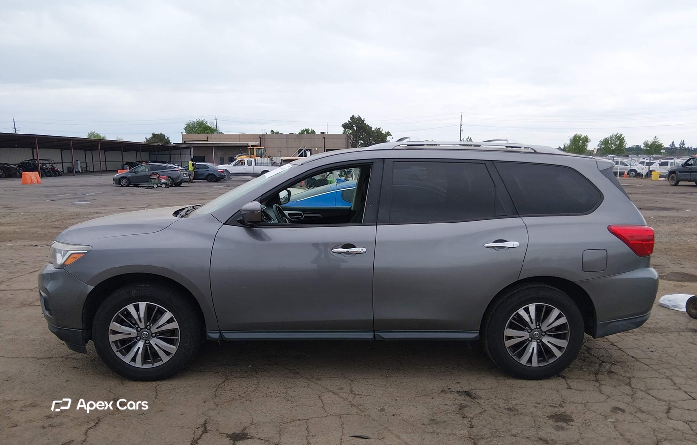 Nissan Pathfinder 2017