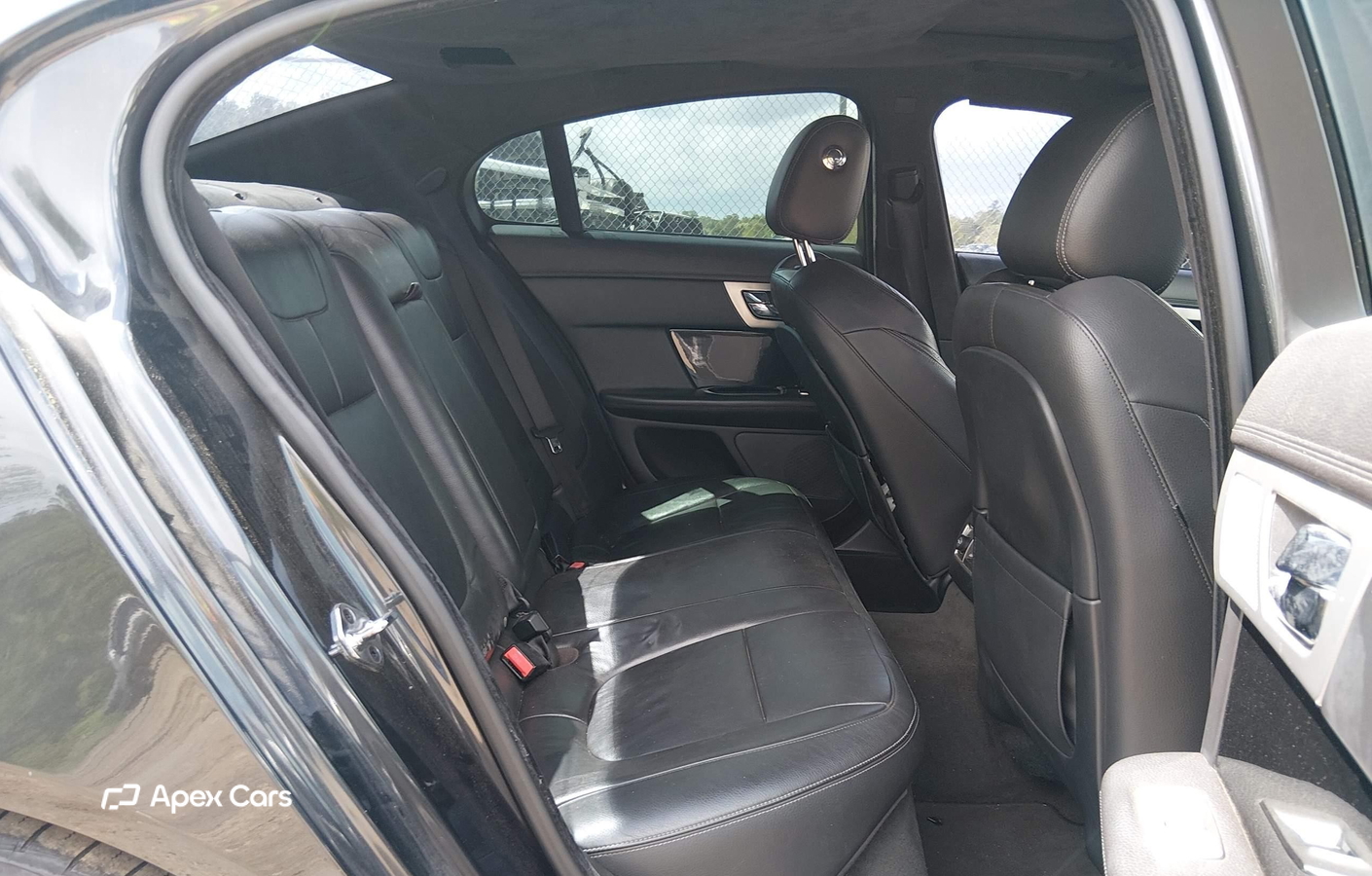 Jaguar XF 2015