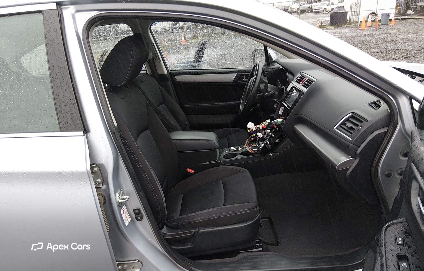 Subaru Legacy 2015