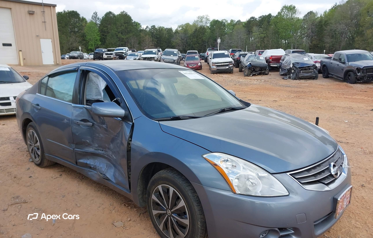 Nissan Altima 2010